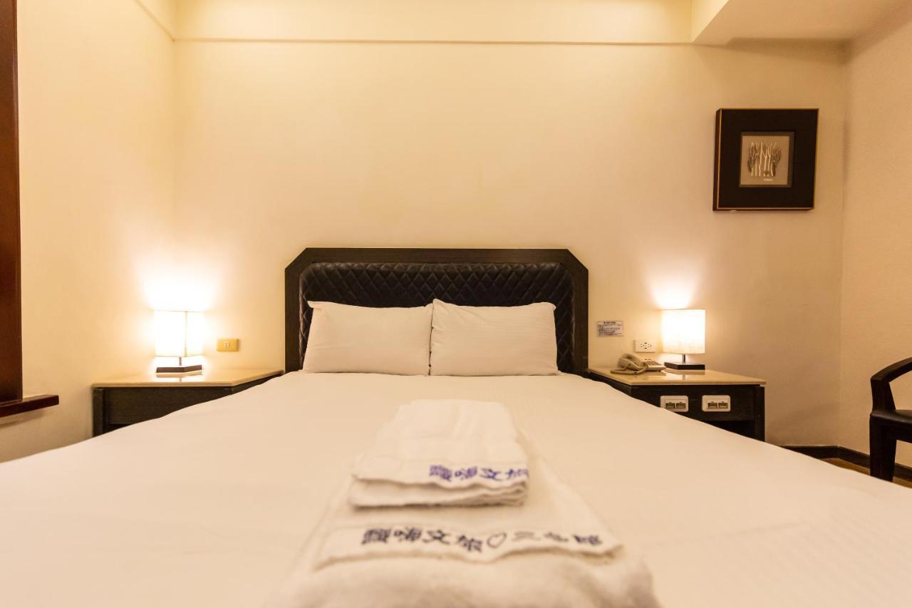 I Hi Sanduo Travel Hotel Kaohsiung Exterior photo