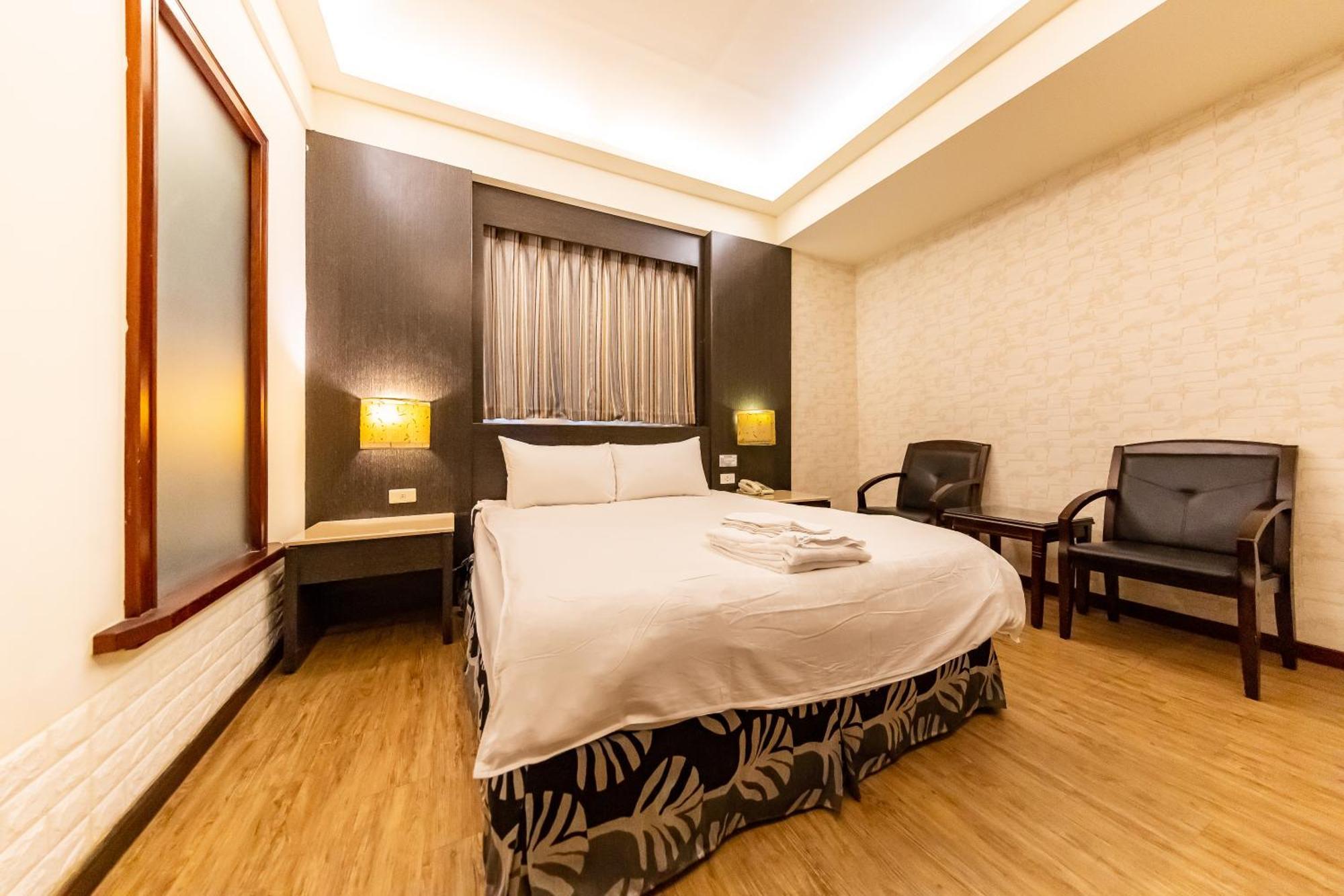 I Hi Sanduo Travel Hotel Kaohsiung Exterior photo