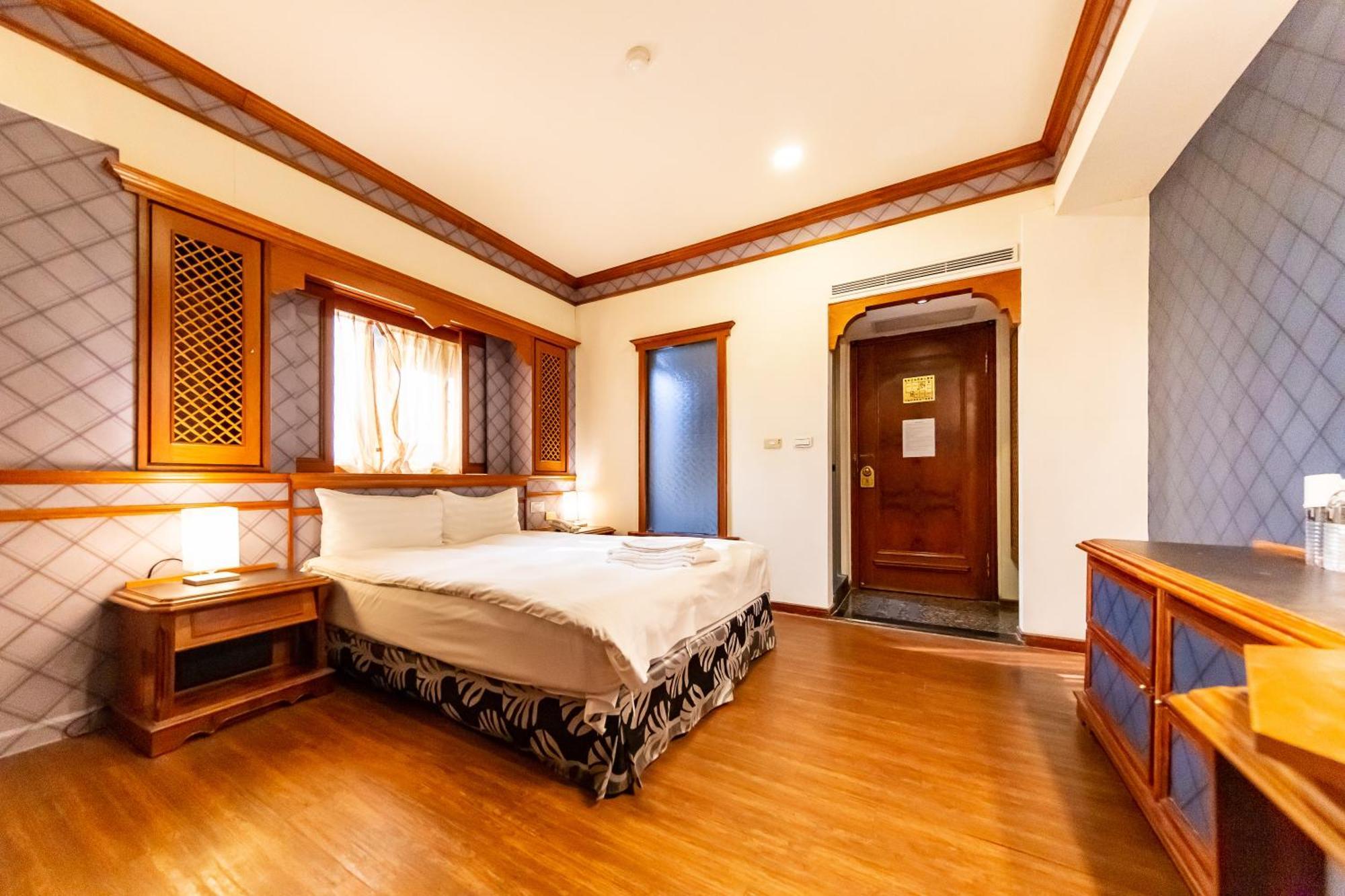 I Hi Sanduo Travel Hotel Kaohsiung Exterior photo